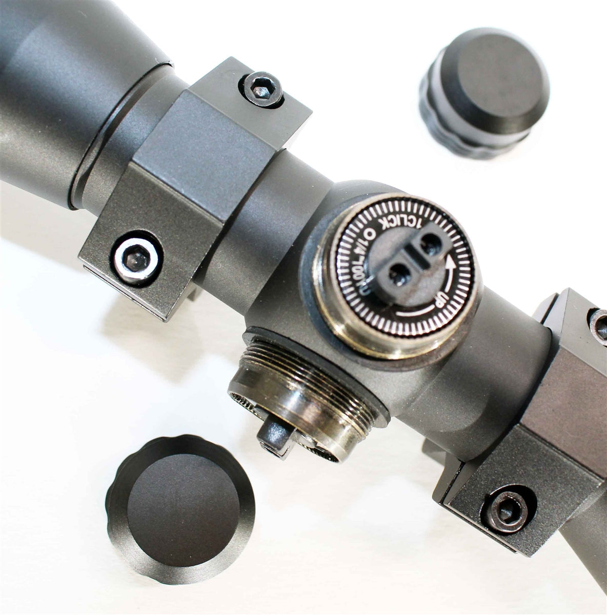 Tactical 4x32 Mil-Dot Reticle Scope With Base Mount Compatible With Mossberg 500 12 Gauge Pumps.