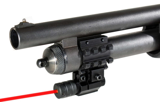 Mossberg 500 12 gauge pump red dot laser sight.