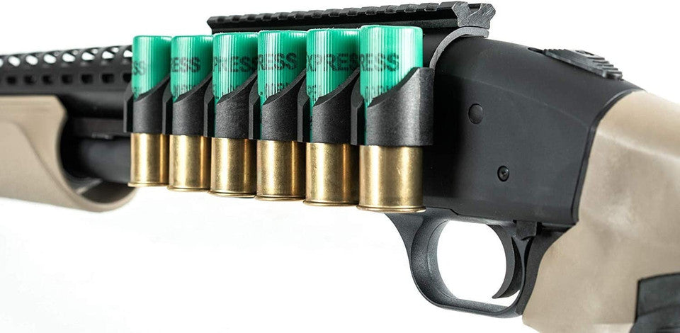 Mossberg 500 shell holder with picatinny base mount