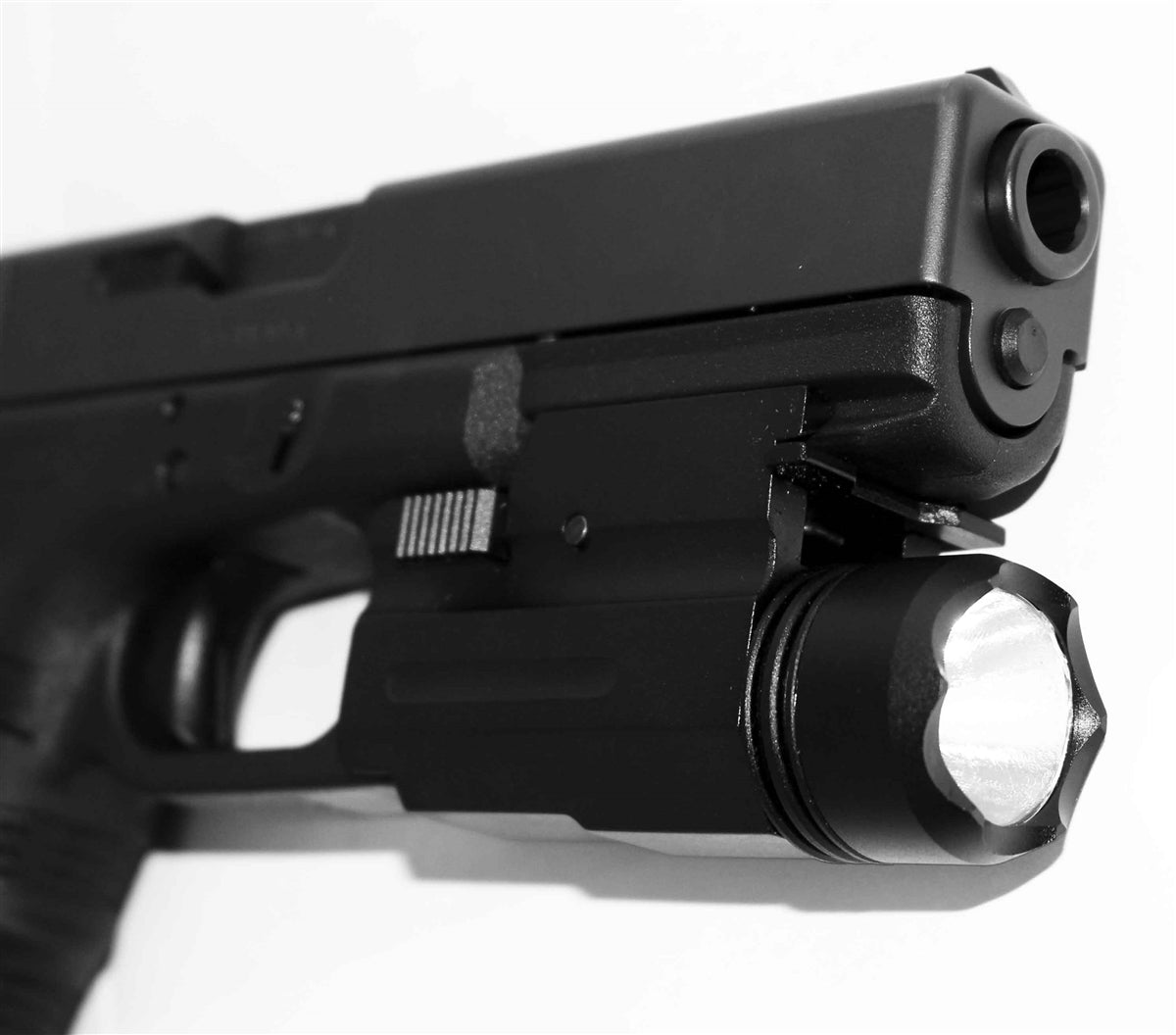 cz p-09 pistol light.