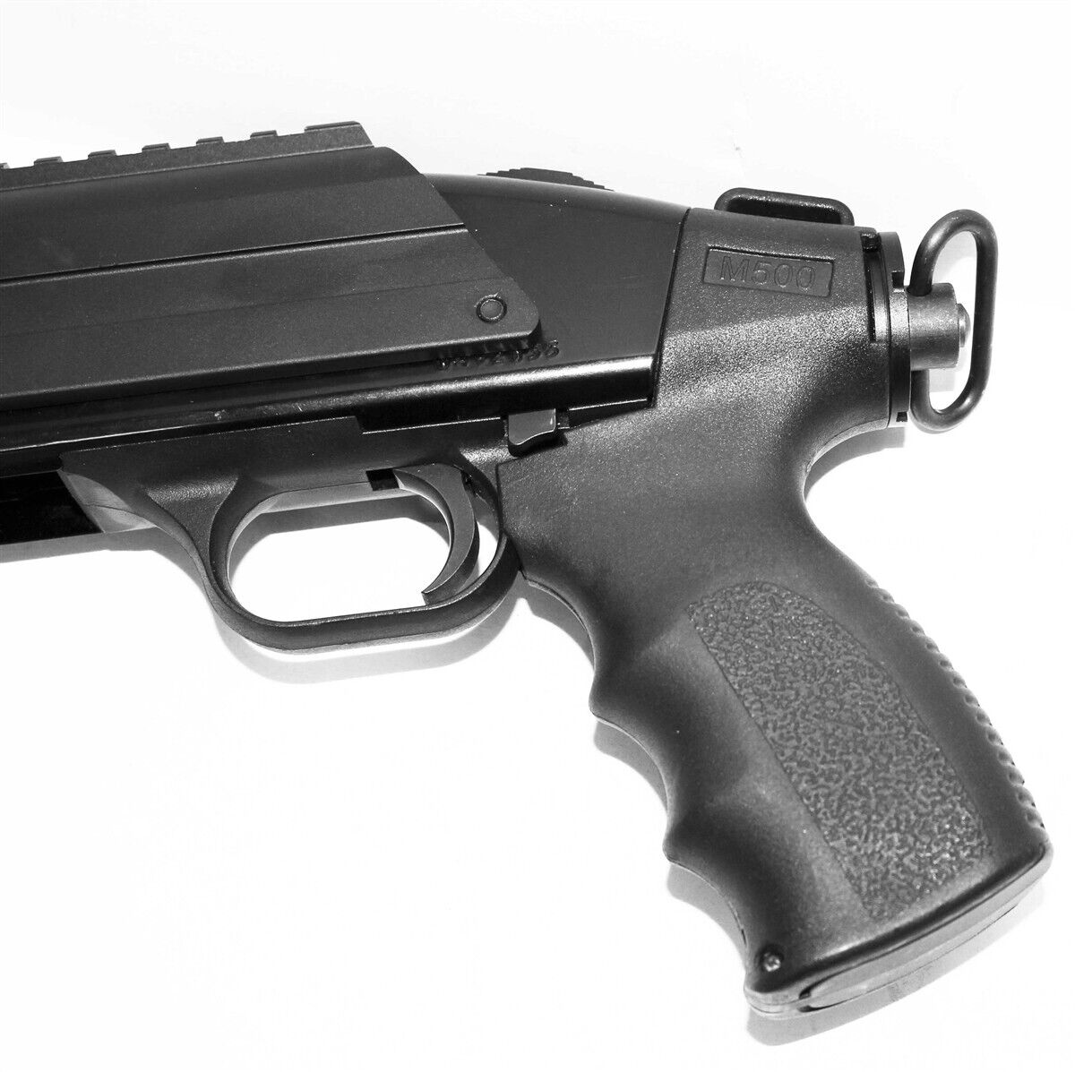 mossberg 590 pistol grip