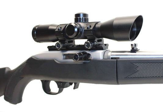 4X32MLF Compact Scope with Red/Green 5 Line Reticle and 1″ Picatinny Scope Rings for Ruger 10/22 model.